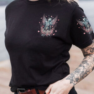 TREAT ME LIKE A QUEEN WINGS SKULL ALL OVER 3