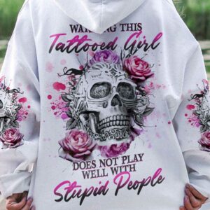 WARNING THIS TATTOOED GIRL ALL OVER 2 4